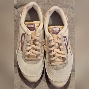 Puma Sneakers, y'all